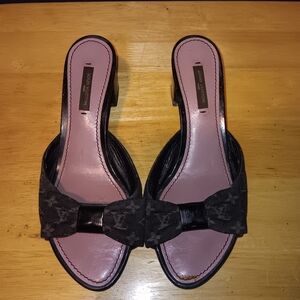 Louis Vuitton Denim Mini Lin Heels Size 37
